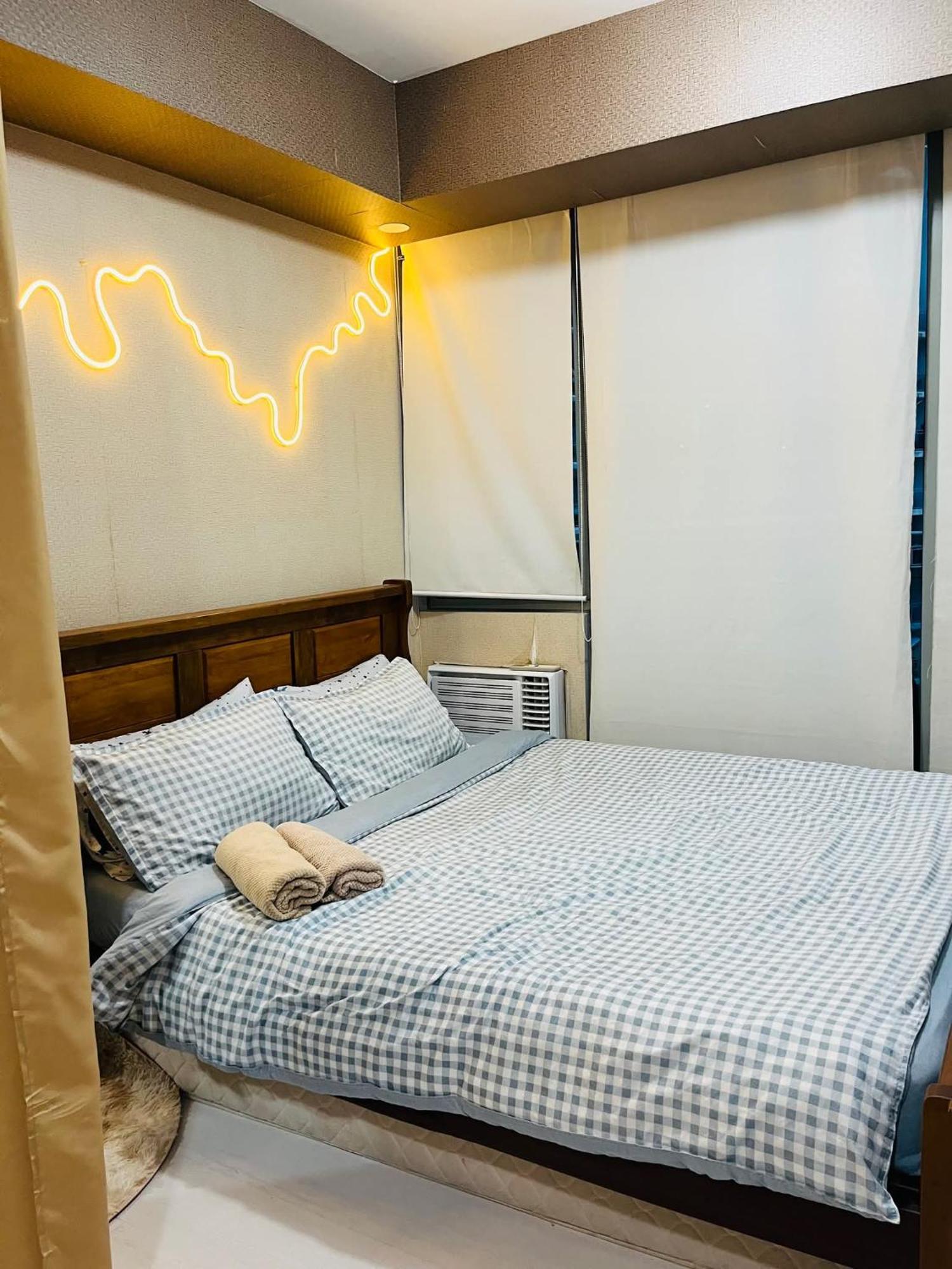 Adeo Staycation Apartment Manila